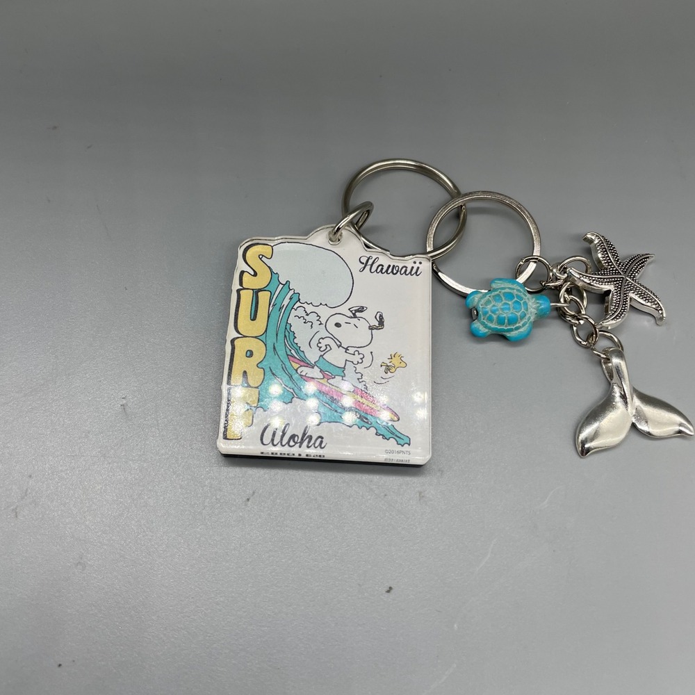 Peanuts Snoopy Hawaii Surf Aloha Keychain Turtle Starfish Whale Tail Charms 2016